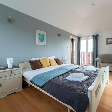 Apartament Green Hill Z Balkonem I Widokiem Na Karkonosze - Space Apart Jelenia Gora Bagian luar foto